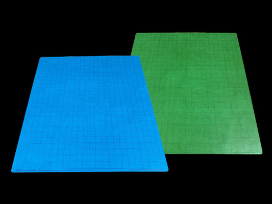 Battlemat 1" Reversible Blue-Green Squares (23" x 26" Playing Surface)